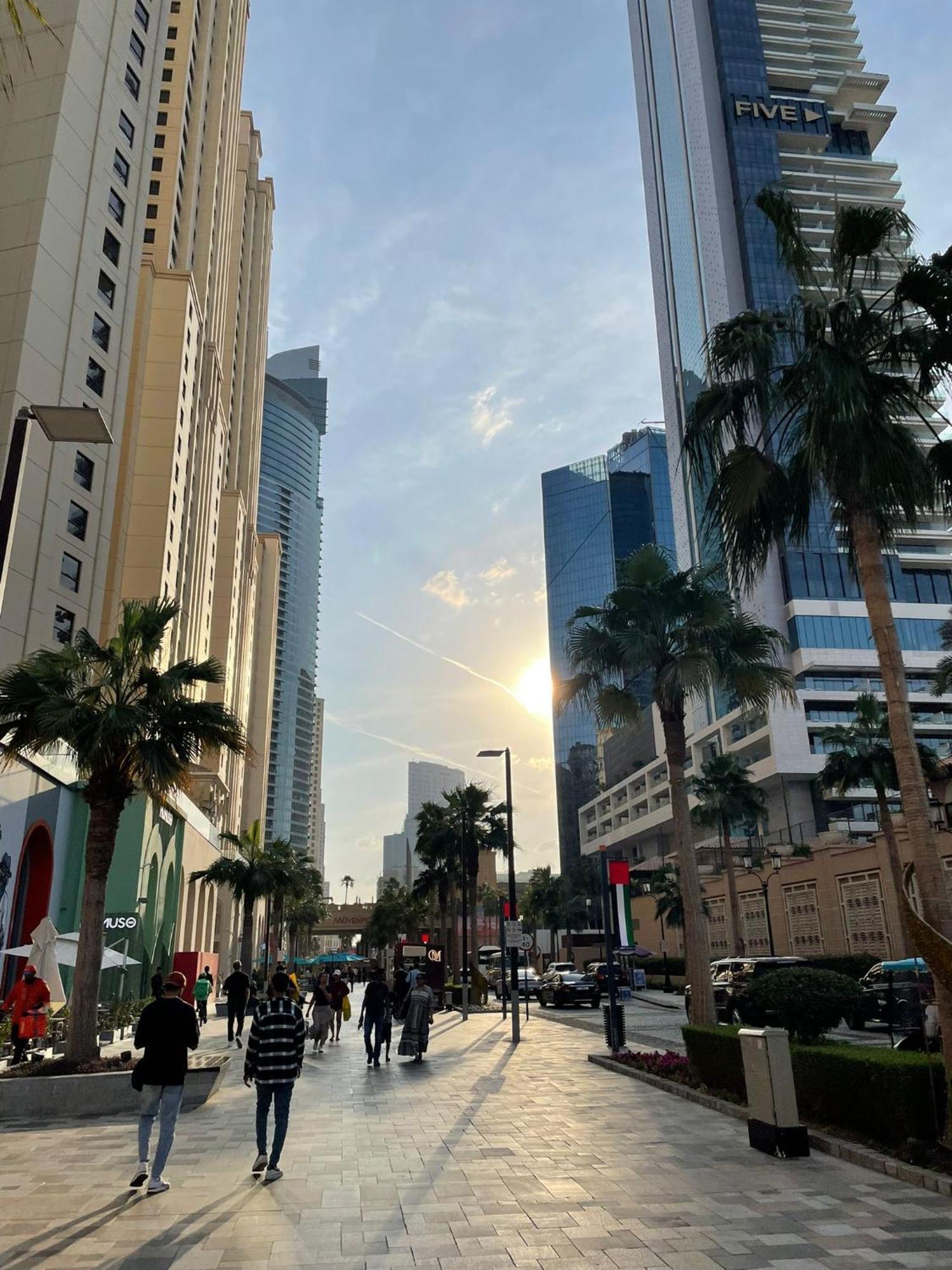 Hotel Four Stars Dubai Marina Jbr Zewnętrze zdjęcie