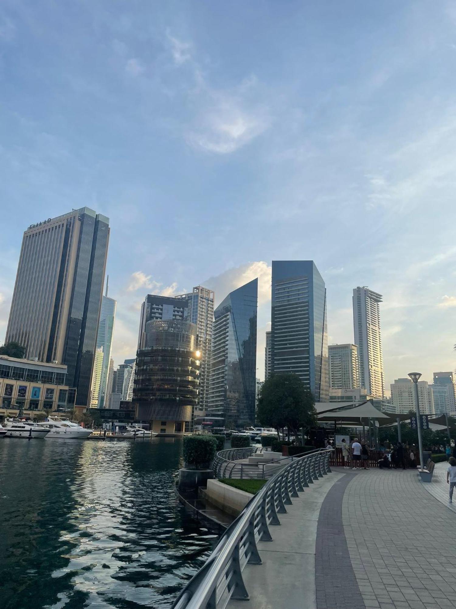 Hotel Four Stars Dubai Marina Jbr Zewnętrze zdjęcie